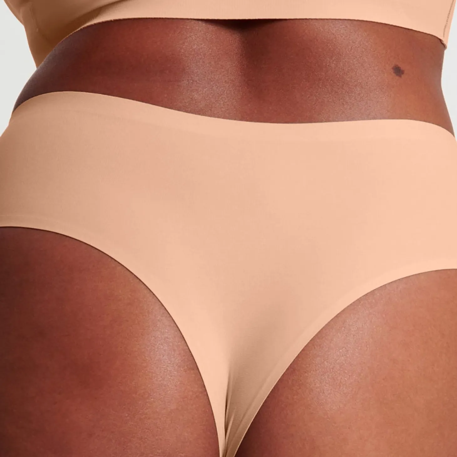 Evelyn & Bobbie Seamless High Waist Thong