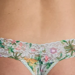 Hanky Panky Printed Lace Low Rise Thong