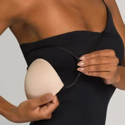 Hanro Cotton Seamless Shelf Bra Camisole