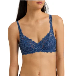 Hanro Moments Lace Bra