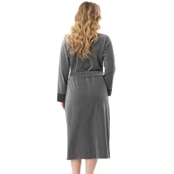 Le Chat Essentiel Long Robe