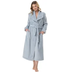 Le Chat Fuzzy Long Wrap