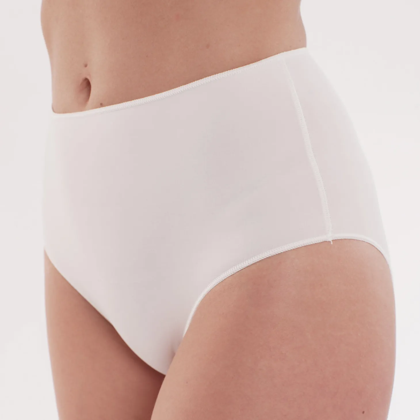 Lejaby Invisible Seamless Full Briefs