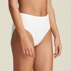 Marie Jo Avero Full Brief