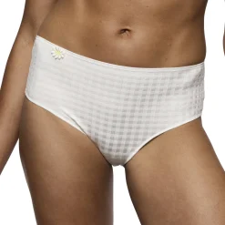 Marie Jo Avero Full Brief