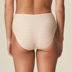 Marie Jo Avero Full Brief