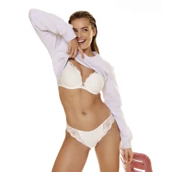 Marie Jo Cathia Thong