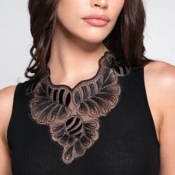 Oscalito Embroidered Tulle V-Neck Ribbed Tank Top