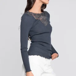 Oscalito Embroidered Tulle V-Neck Ribbed Long Sleeve Top