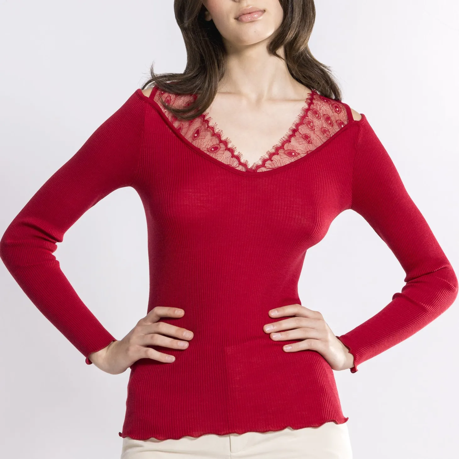 Oscalito Pretty Bloom V-Neck Shirt