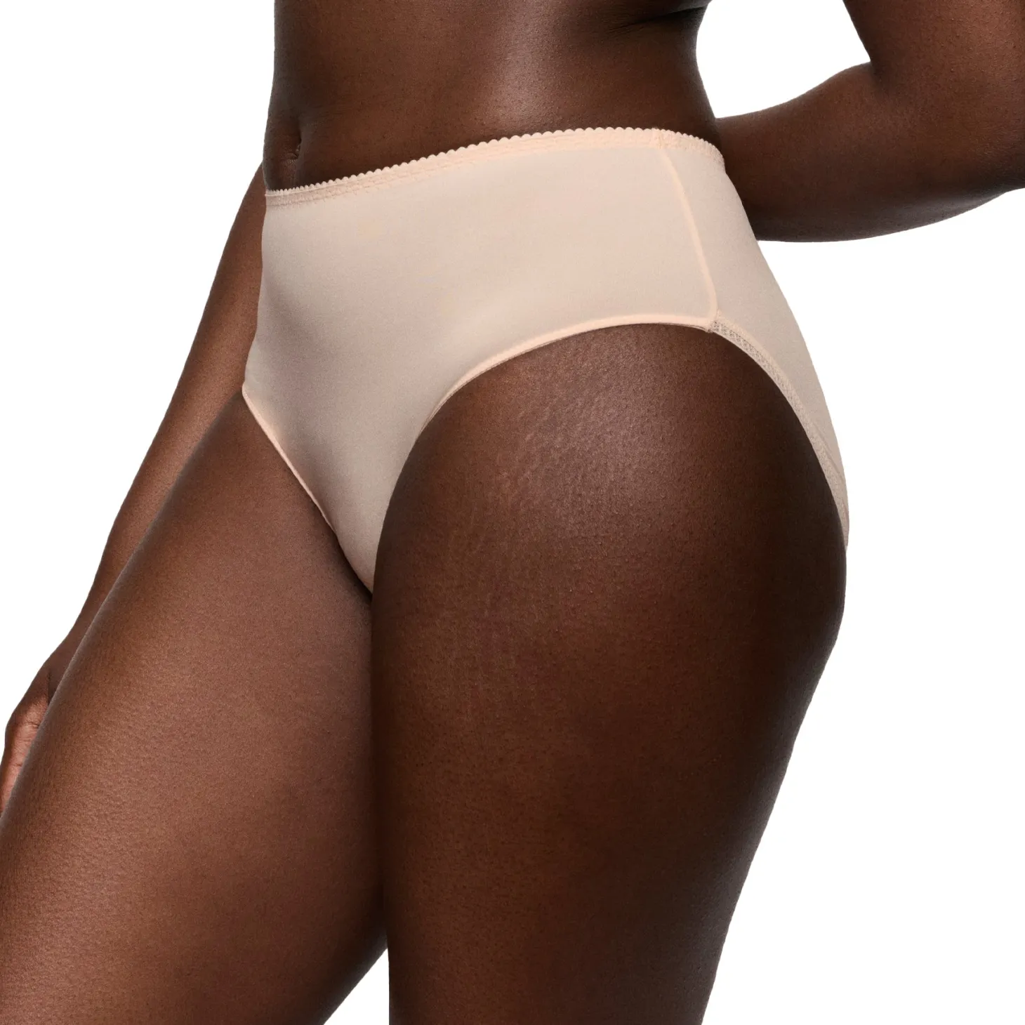 PrimaDonna Deauville Basic Full Brief