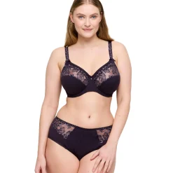 PrimaDonna Deauville Full Brief