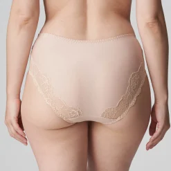 PrimaDonna Madison Full Brief