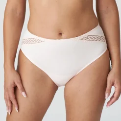 PrimaDonna Montara Full Brief