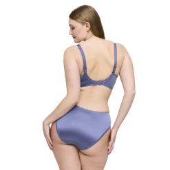 PrimaDonna Monterrey Full Brief