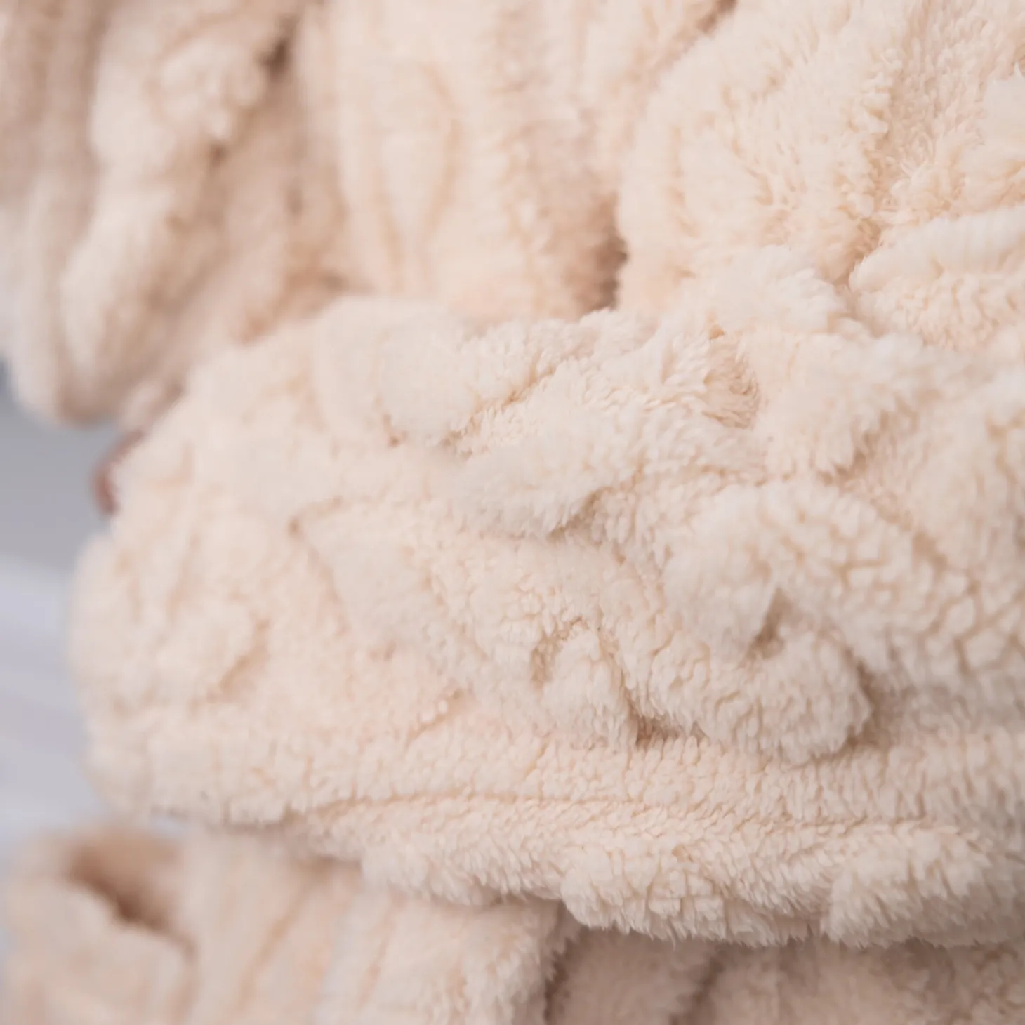 Sensis Ariana Long Robe