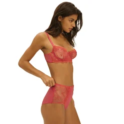 Simone Pérèle Allure Full Brief