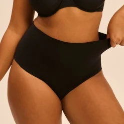 Simone Pérèle Story Control Full Brief