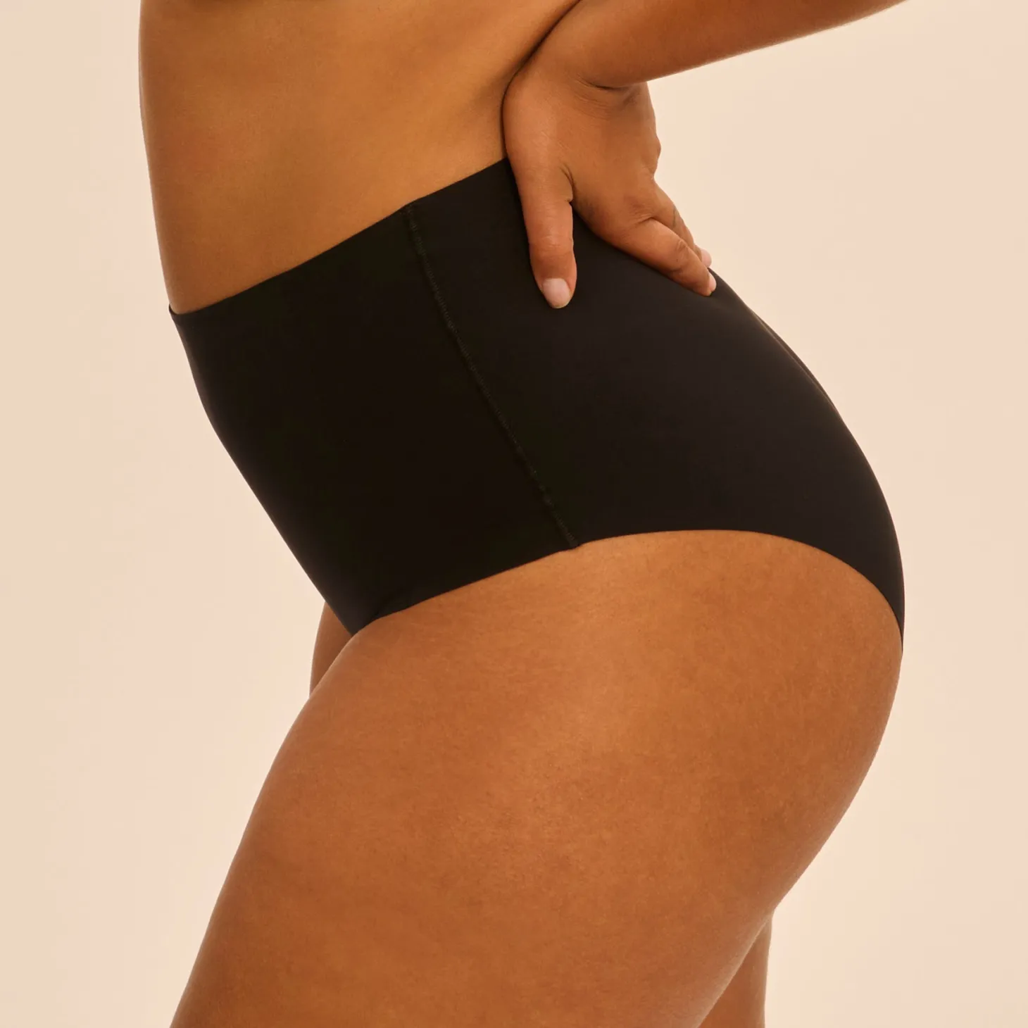 Simone Pérèle Story Control Full Brief